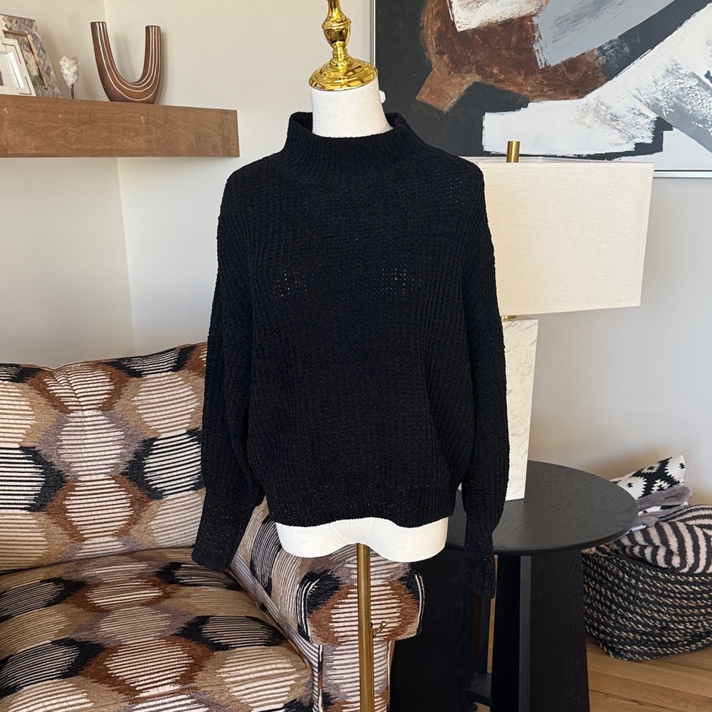 Evereve Design History Gold Fleck Sweater